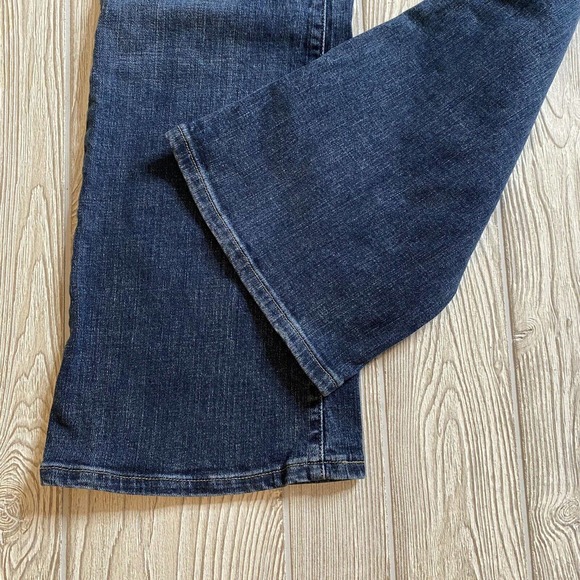 Levi’s 529 Curvy Bootcut Jeans Women’s 10 M 30x32 Med Wash Stretch - Picture 5 of 9